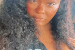 Obey the Allure 🖤👠 Elegance with Authority 🌹👑 - Image 4