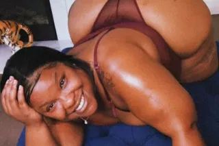 Red Hair. Warm Smile. Unrushed Experience.” - Image 2